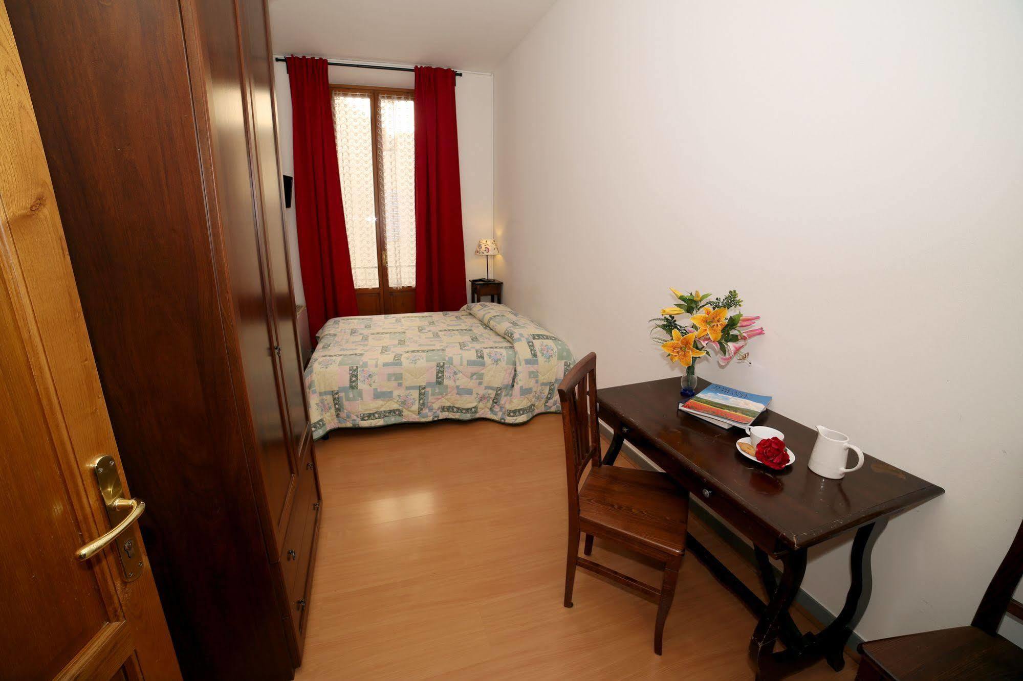 B&B La Notte Blu Floransa Dış mekan fotoğraf